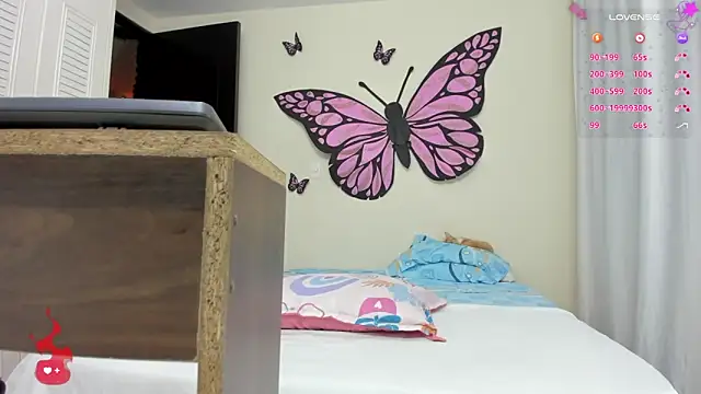 Snapshot of sweet_amalia4 chatting on November 2025 02:32:02 AM sweet amalia4 online show from November 2025 02:32:02 AM