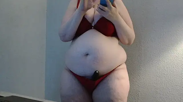 desiree1981 online show from November 2025 12:31:01 PM