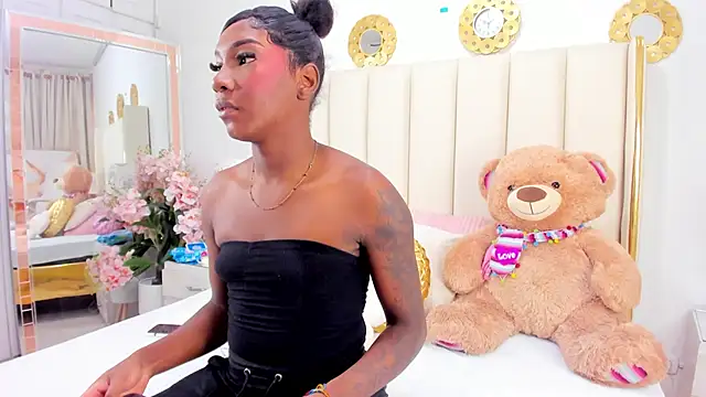 Snapshot of evangelin_ts chatting on February 2026 01:22:01 PM evangelin ts online show from February 2026 01:22:01 PM