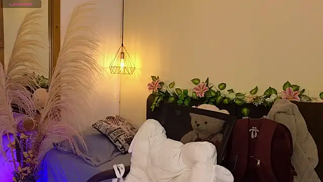 Hannah williams1 online show from September 2025 10:03:02 PM