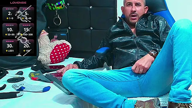 Yeol King online show from April 2026 06:25:02 PM