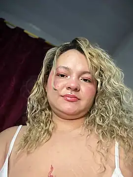 Snapshot of Naiara_Sex_ chatting on July 2026 12:06:01 AM Naiara Sex online show from July 2026 12:06:01 AM
