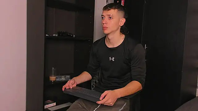 Snapshot of Dimitri_higth420 chatting on November 2025 06:51:02 PM Dimitri higth420 online show from November 2025 06:51:02 PM