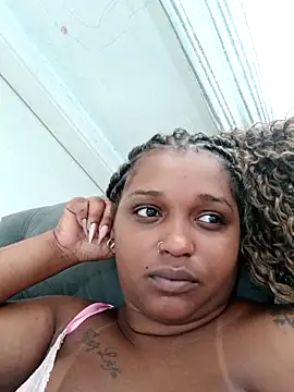 annybarros21 online show from February 2026 01:54:01 PM