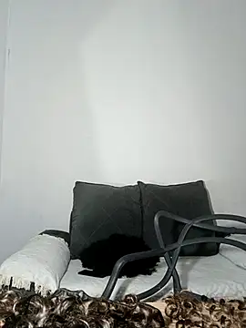 annybarros21 online show from September 2025 04:19:02 AM
