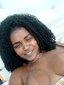 annybarros21 online show from February 2026 05:12:01 PM