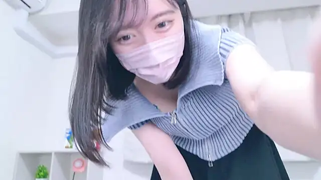 Snapshot of Yurie_ chatting on February 2025 02:47:02 AM Yurie online show from February 2025 02:47:02 AM