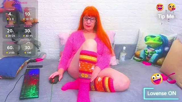 RedHousewife online show from February 2026 09:26:01 PM