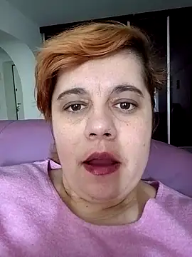 Snapshot of AnnyLwe chatting on February 2025 10:23:01 AM AnnyLwe online show from February 2025 10:23:01 AM