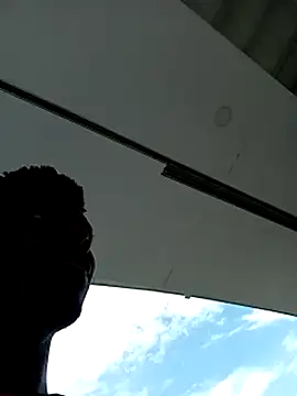 Snapshot of DalianHR33 chatting on February 2025 06:17:02 PM DalianHR33 online show from February 2025 06:17:02 PM