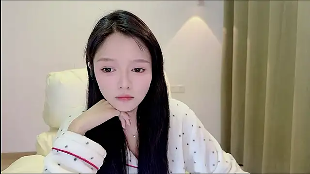 xiaodaibabyy online show from November 2025 07:34:01 AM