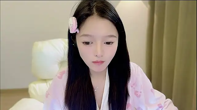 xiaodaibabyy online show from November 2025 07:35:01 AM