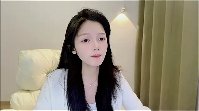 xiaodaibabyy online show from November 2025 07:12:01 AM