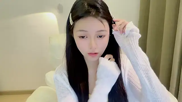xiaodaibabyy online show from February 2026 01:44:02 PM