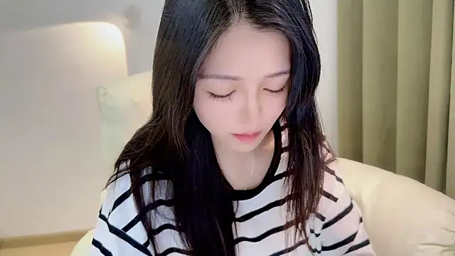 xiaodaibabyy online show from February 2026 02:41:01 PM