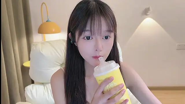Snapshot of xiaodaibabyy chatting on September 2025 06:56:02 AM xiaodaibabyy online show from September 2025 06:56:02 AM