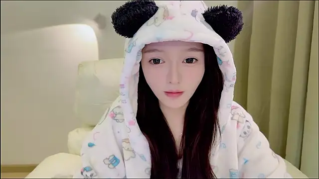 xiaodaibabyy online show from January 2026 01:48:01 PM