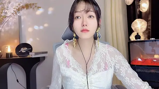 Snapshot of xiaodaibabyy chatting on January 2025 12:07:02 PM xiaodaibabyy online show from January 2025 12:07:02 PM
