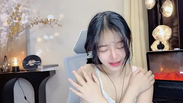 Snapshot of xiaodaibabyy chatting on January 2025 03:47:02 PM xiaodaibabyy online show from January 2025 03:47:02 PM