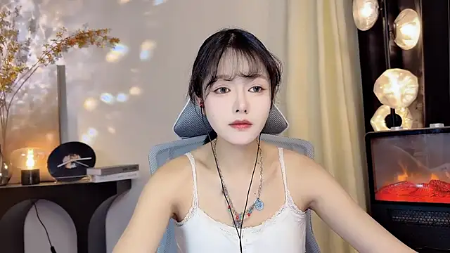 Snapshot of xiaodaibabyy chatting on February 2025 01:19:02 PM xiaodaibabyy online show from February 2025 01:19:02 PM