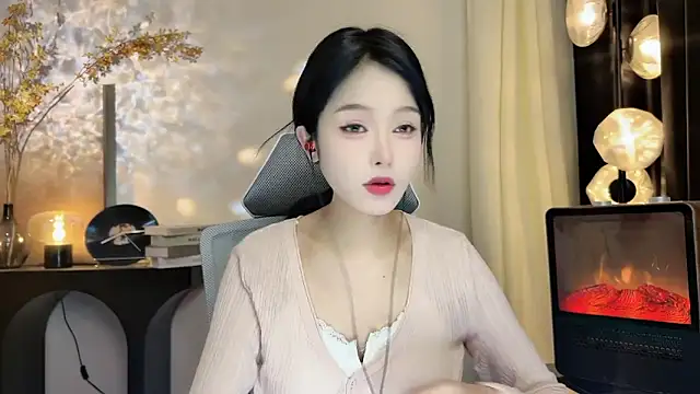 Snapshot of xiaodaibabyy chatting on February 2025 01:21:02 PM xiaodaibabyy online show from February 2025 01:21:02 PM