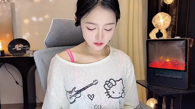 Snapshot of xiaodaibabyy chatting on February 2025 04:56:02 PM xiaodaibabyy online show from February 2025 04:56:02 PM