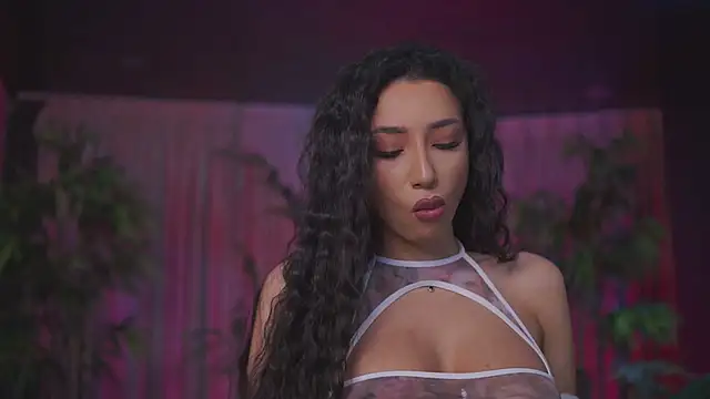 GinaValentinna online show from February 2026 07:57:02 PM