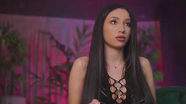 GinaValentinna online show from February 2026 07:44:01 PM