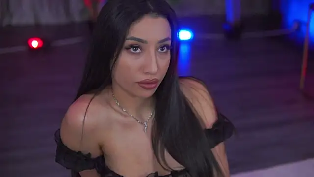 GinaValentinna online show from September 2025 07:36:02 PM