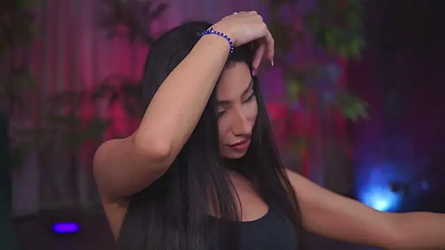 GinaValentinna online show from January 2026 07:52:02 PM