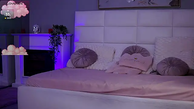 FlirtyFawn online show from November 2025 02:37:02 AM