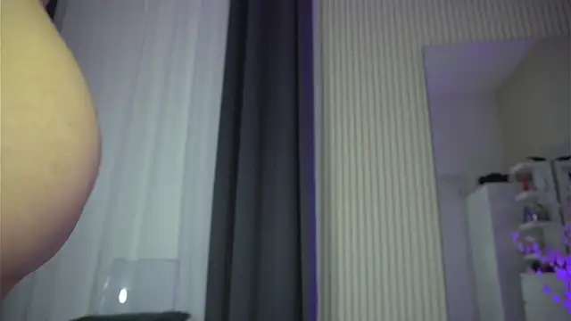 Snapshot of KatelynSparks chatting on June 2026 05:24:01 AM KatelynSparks online show from June 2026 05:24:01 AM