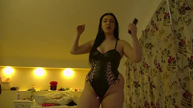 KeiraDark online show from April 2026 04:19:02 AM