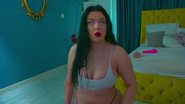 Snapshot of KeiraDark chatting on June 2026 04:07:01 AM KeiraDark online show from June 2026 04:07:01 AM