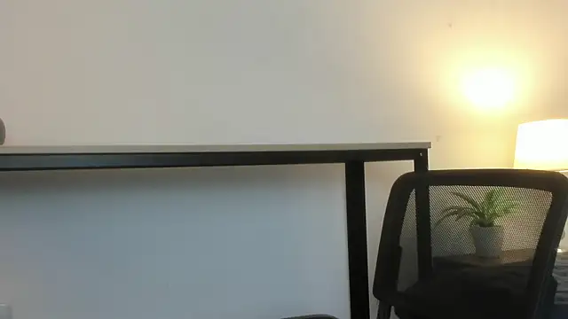 Caroline dh online show from February 2026 11:43:02 AM