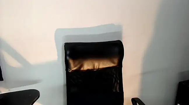 AbrahanBratz online show from December 2024 03:49:02 PM