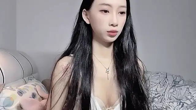 Snapshot of Lili-2 chatting on June 2026 11:55:02 AM Lili-2 online show from June 2026 11:55:02 AM