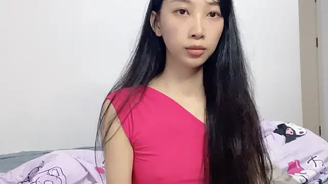 Lili-2 online show from April 2026 03:19:02 PM