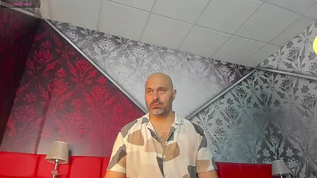 Gabriel Harmant online show from December 2024 11:24:01 AM