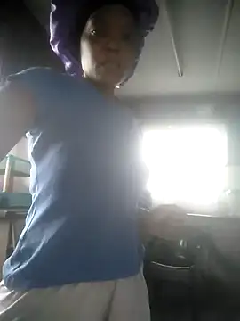 Feathergal69  online show from January 2025 02:14:02 PM