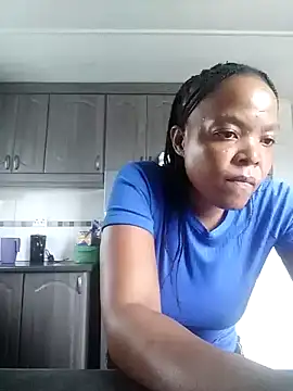 Feathergal69  online show from September 2025 10:32:02 AM