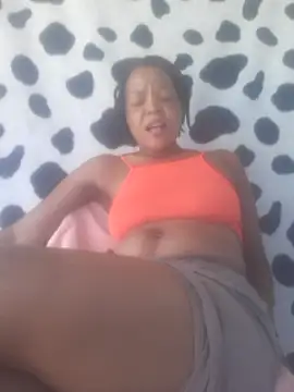 Feathergal69  online show from March 2025 12:42:02 PM