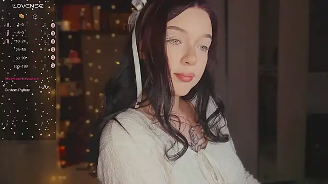 EmmaKittyCat online show from February 2026 07:24:02 PM