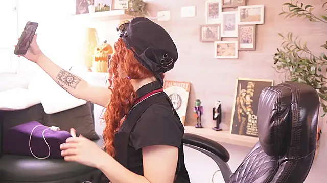 Dear Morgan online show from October 2025 07:32:01 PM