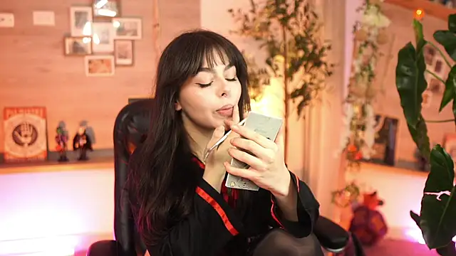 Dear Morgan online show from October 2025 10:43:02 PM