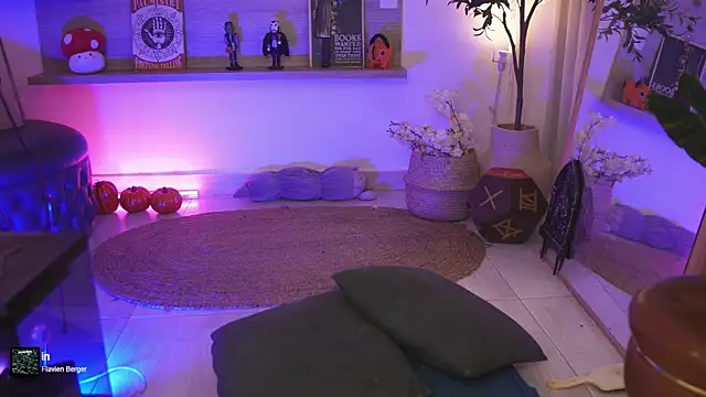 Dear Morgan online show from October 2025 08:06:02 PM