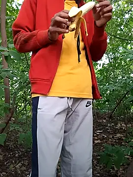 Snapshot of Piyush_2024 chatting on November 2025 01:50:02 AM Piyush 2024 online show from November 2025 01:50:02 AM