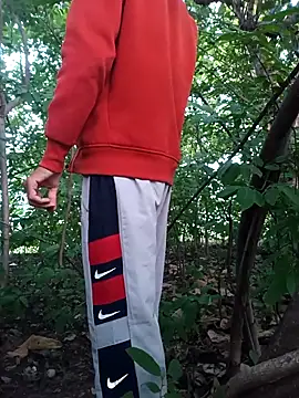 Snapshot of Piyush_2024 chatting on November 2025 01:28:01 AM Piyush 2024 online show from November 2025 01:28:01 AM