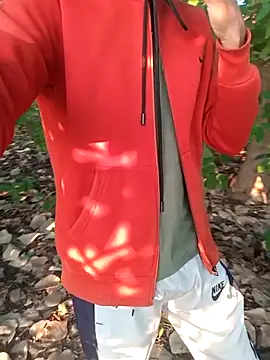 Snapshot of Piyush_2024 chatting on November 2025 01:42:01 AM Piyush 2024 online show from November 2025 01:42:01 AM