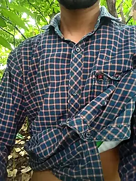 Snapshot of Piyush_2024 chatting on October 2025 02:34:02 AM Piyush 2024 online show from October 2025 02:34:02 AM